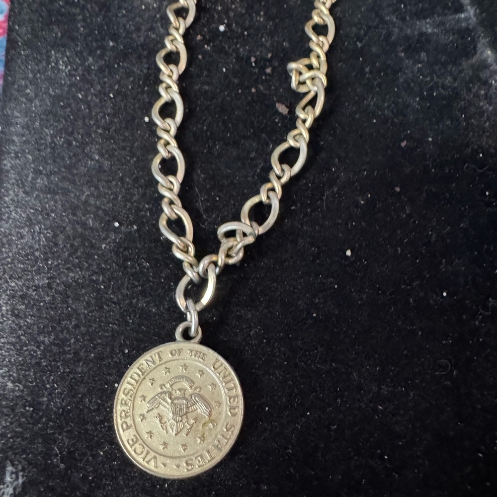 vintage HHH Hubert Humphrey vice presidential commemorative charm bracelet